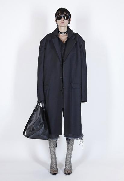 Колекція Balenciaga прет-а-порте сезону весна-літо 2 021 / © East News