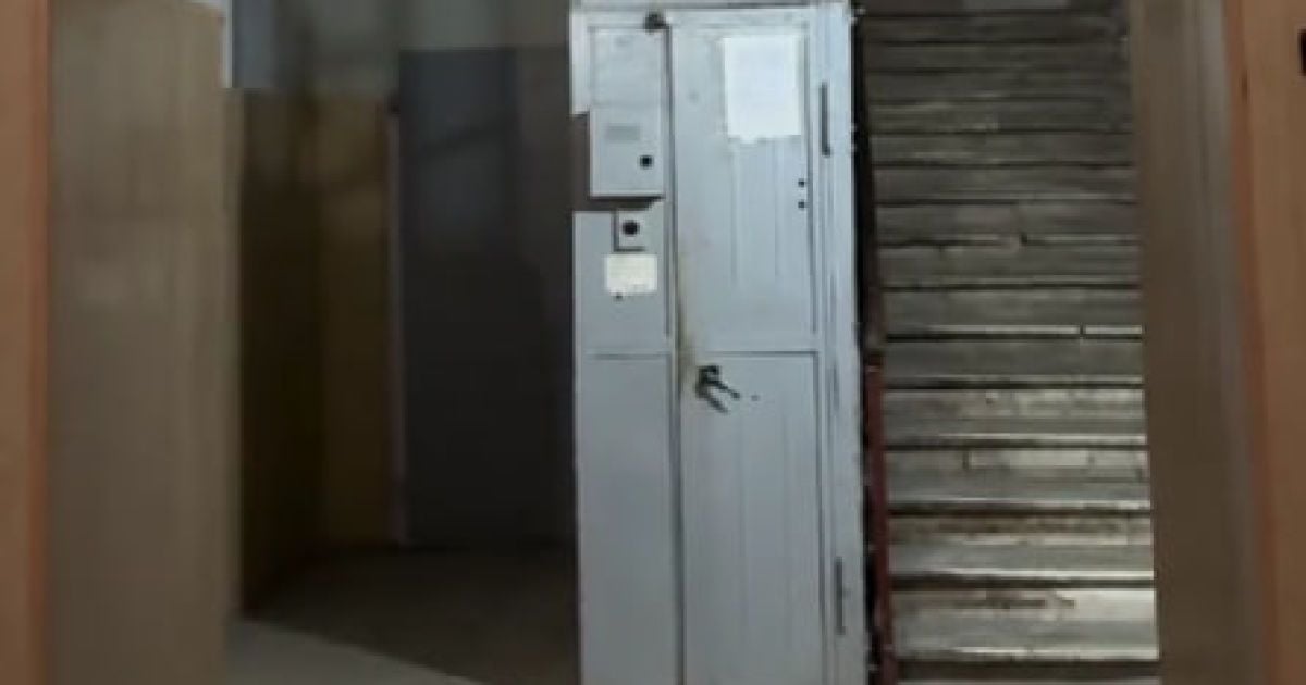 Самый маленький лифт в Киеве