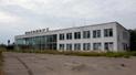 Російські військові облаштовують лінії оборони навколо аеродрому в окупованому Бердянську: фото