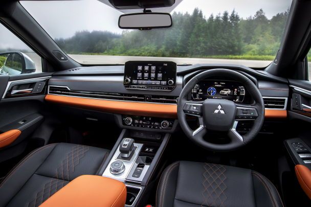  / © carscoops.com