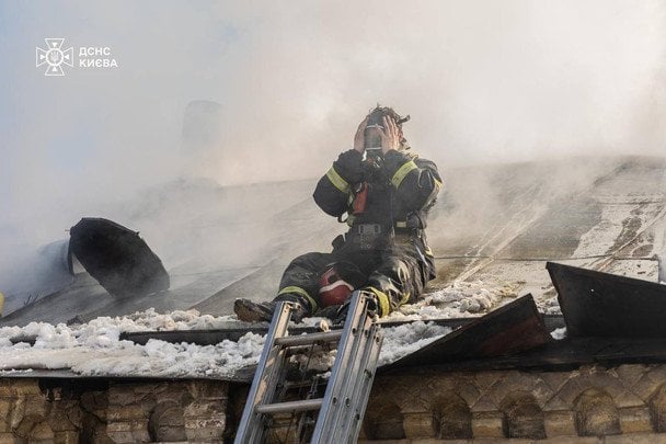 В Киеве вспыхнул пожар