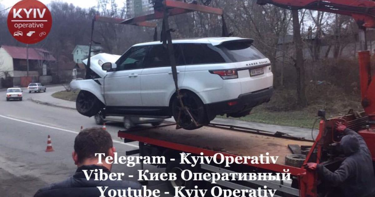В Киеве пьяный автомастер разбил Range Rover, который ремонтировал