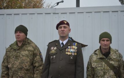 Зеленский наградил погибшего на Донбассе командира 128-й бригады орденом