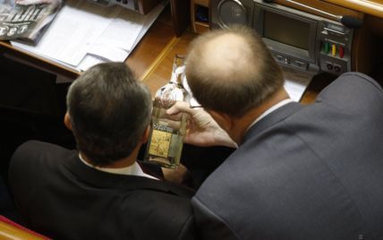 В Україні скоротили виробництво цигарок, горілки та коньяку