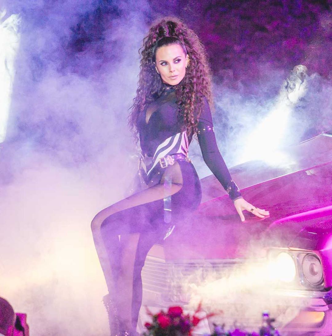 Жалаңаш орыстардың үй фотолары