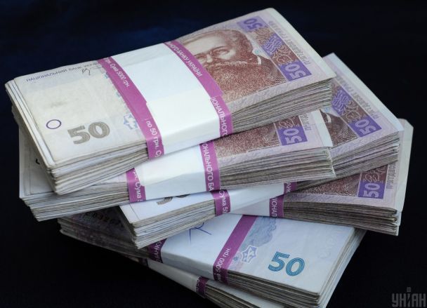 Минимальная зарплата в Украине вырастет до 10 тысяч гривен: Минфин назвал дату