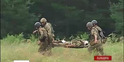 Троє військових поранені внаслідок вибуху на Яворівському полігоні