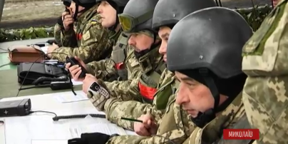 За учениями на "мятежном" военном полигоне наблюдают иностранные атташе