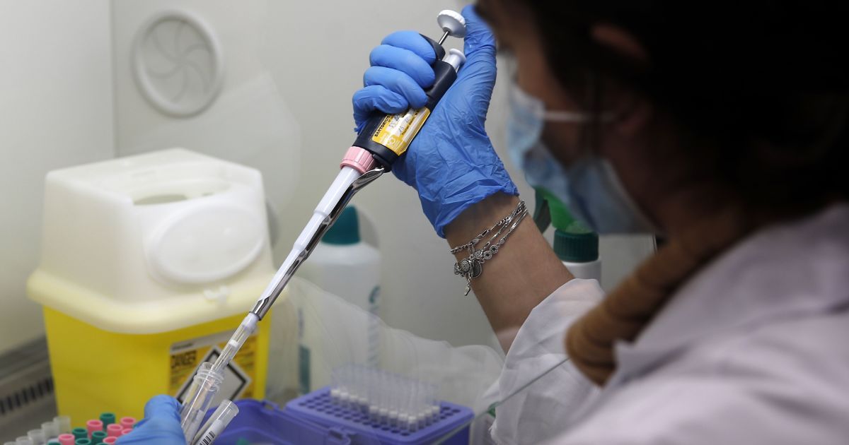 У Чернівецькій області кількість випадків зараження коронавірусом наближається до п'ятнадцяти тисяч