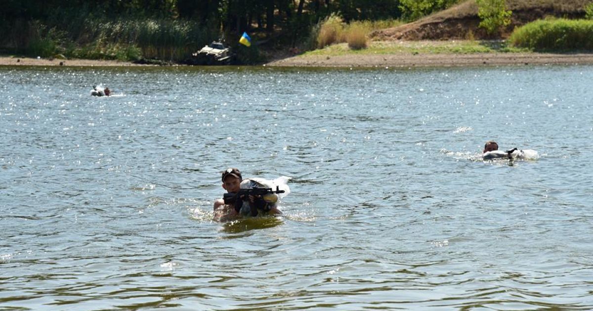 навчання поліцейського спецназу на донеччині_4 / © facebook.com/Вячеслав Аброськин