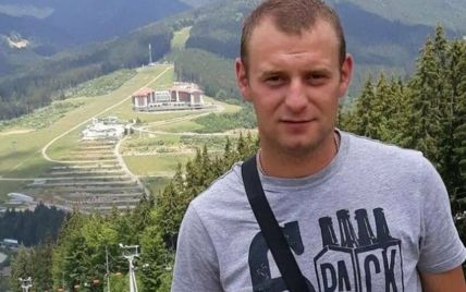 Знепритомнів та впав на траву: в Тернопільській області під час футбольного матчу помер 29-річний чоловік