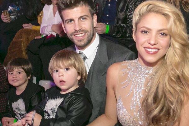 Шакіра з Жераром Піке та їхніми дітьми / © Instagram.com/shakira