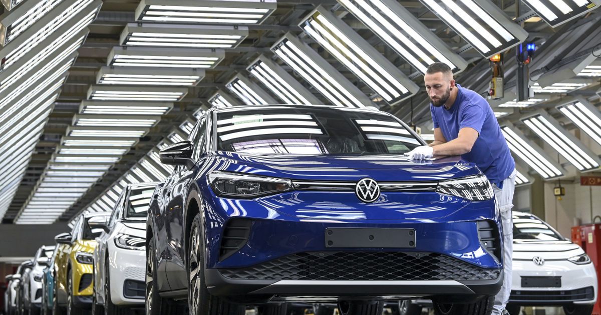 Рынок новых легковых авто в ЕС в ноябре: где продали машин больше всего и кто являются лидерами среди производителей