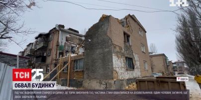 Обвал в Одесі: в аварійному будинку на будівельників впала важка брила – є загиблий