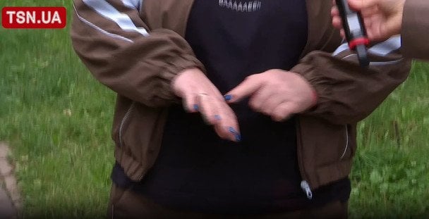 Анетта Барсовна показала обручальное кольцо