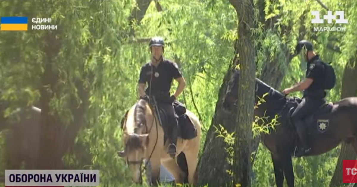Конные патрули в Киеве