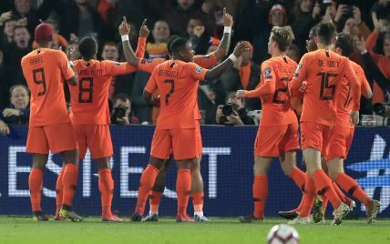 Букмекеры назвали фаворита в супербитве отбора к Евро-2020 между Нидерландами и Германией
