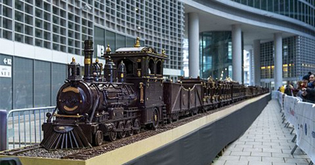 Шоколадний паровоз