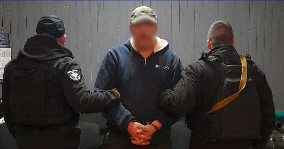 На Чернігівщині поліція затримала місцевого мешканця, який погрожував підірвати гранату в магазині