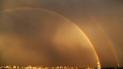 Подвійна веселка над Києвом після вечірнього дощу