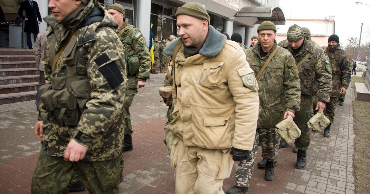 Захистити захисників