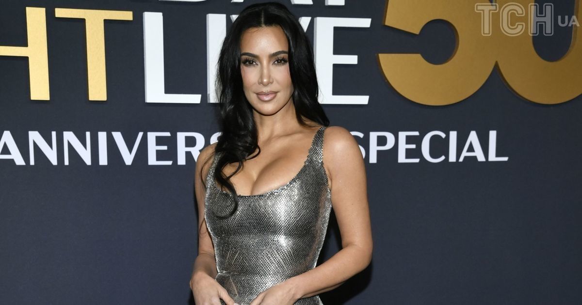 Порно: әже орманда атаны трахает