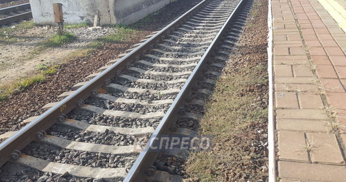 жінка потрапила під потяг на видубичах_3 / © Вартові.Еспресо