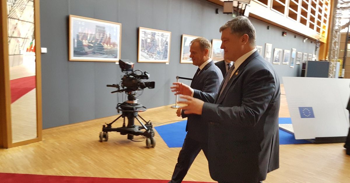 У Брюсселі почалися переговори Порошенка та Туска