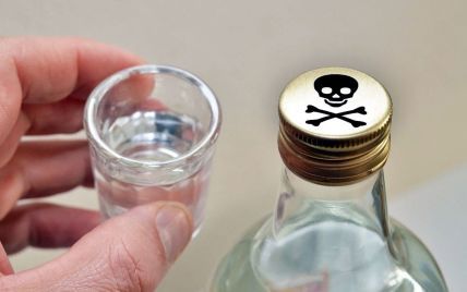 Количество жертв фальсифицированного алкоголя вновь выросло