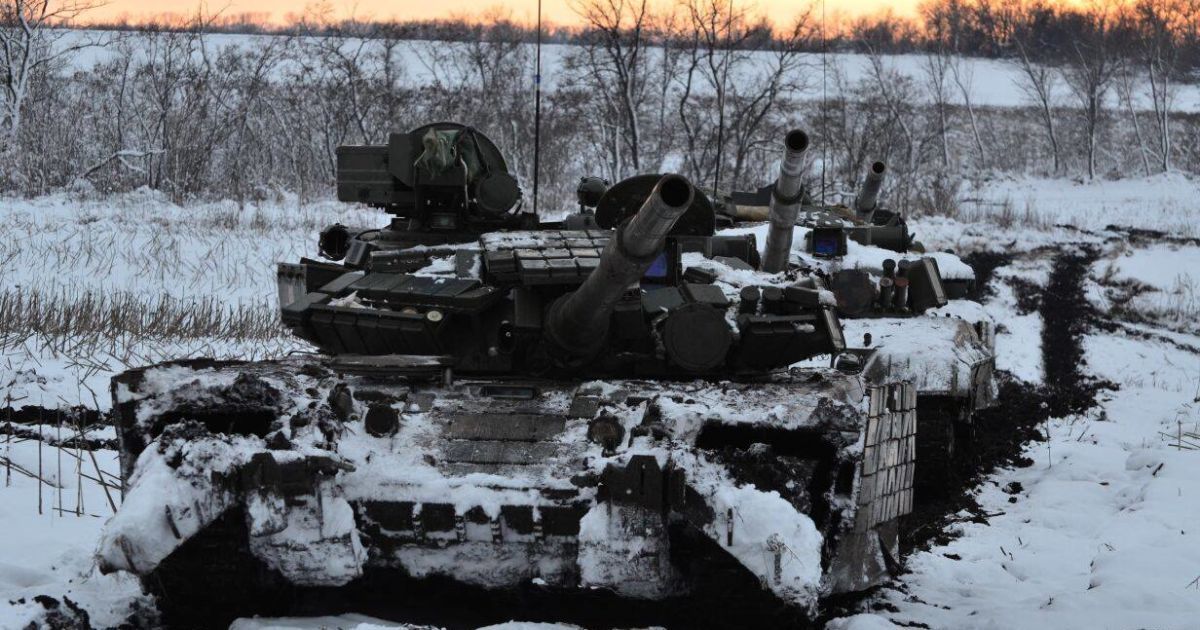 Во время обстрелов боевиков на Донбассе снова погиб украинский военный