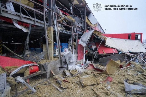 Наслідки ворожого удару по Запоріжжю / © Очільник Запорізької ОВА Іван Федоров