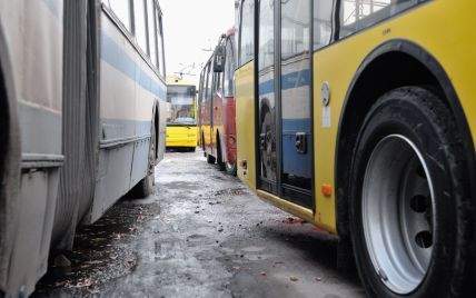 В окупованому Севастополі через брак електроенергії зупинили тролейбуси