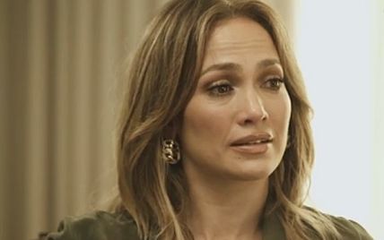 Дженніфер Лопес зворушливо розплакалась під час розмови про своїх малюків