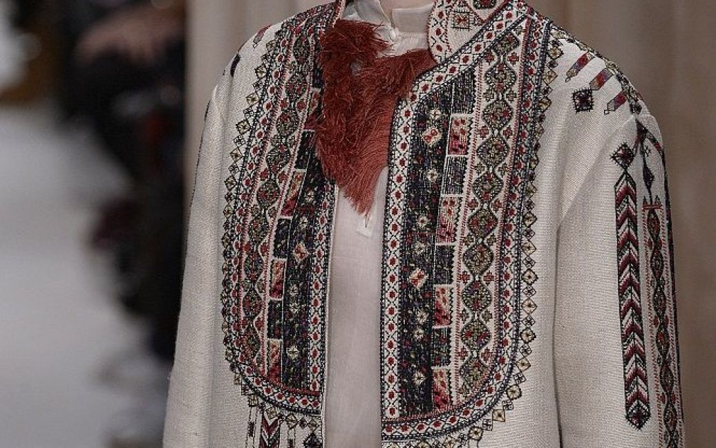 Valentino в новой коллекции использовал элементы одежды из Восточной Европы / © Getty Images