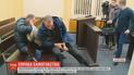 В Запоріжжі підозрюваний в суді намагався перерізати собі горло