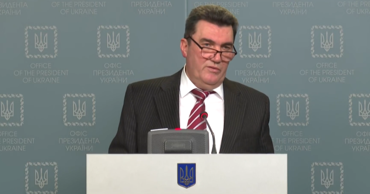 Вероятное признание Россией "ЛНР" и "ДНР": Данилов рассказал, готова ли Украина военным путем вернуть ОРДЛО