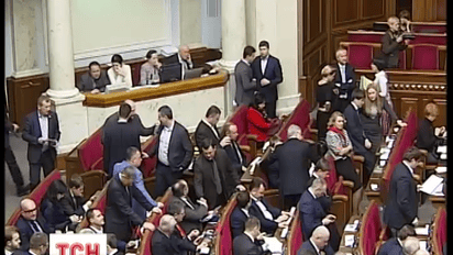 Парламент проголосовал за отставку Шокина