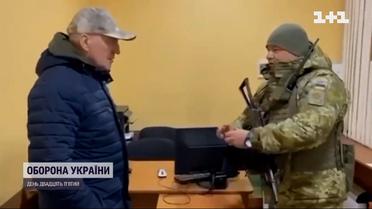 З України виїхали останні 11 співробітників посольства Білорусі.