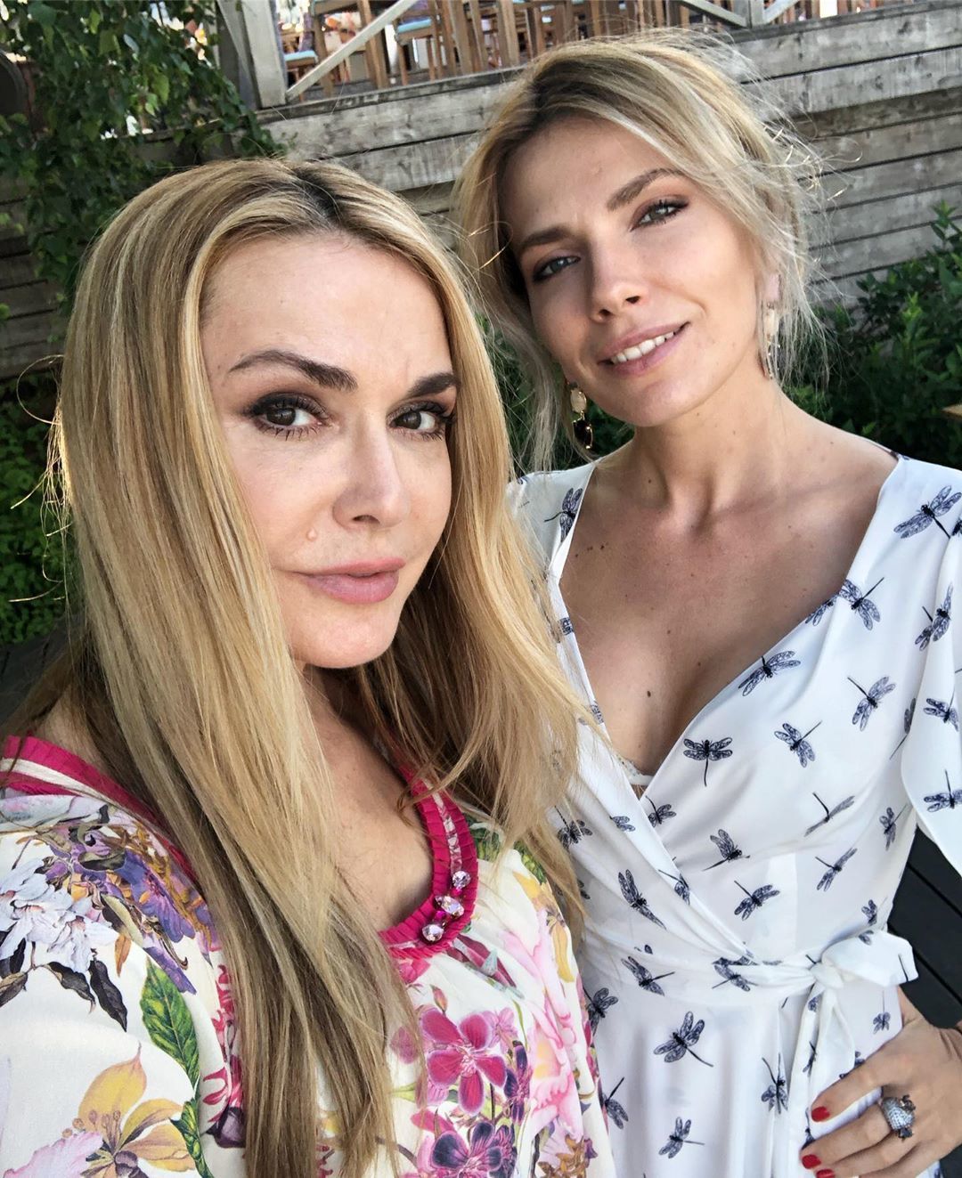 Ольга Сумская и Антонина Паперная / © instagram.com/olgasumska