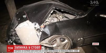 П'яні за кермом: у Харкові та Дніпрі водії напідпитку позбивали вуличні об'єкти