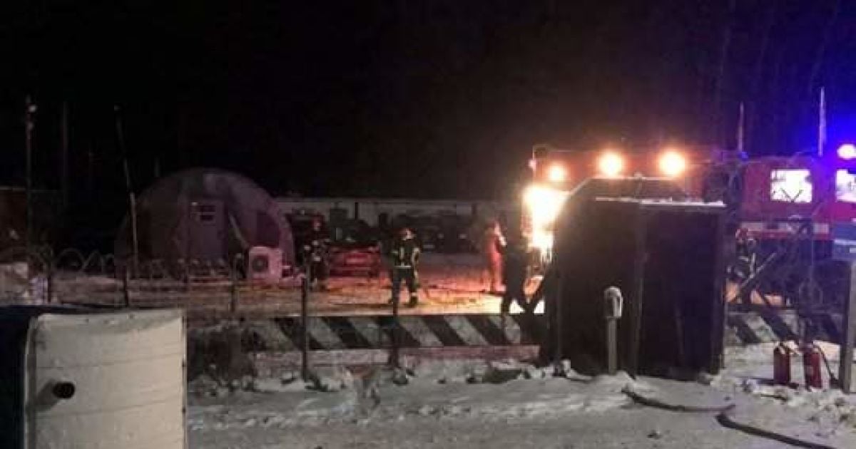 Во Львовской области вспыхнул пожар на территории Яворивского полигона: горели палатки