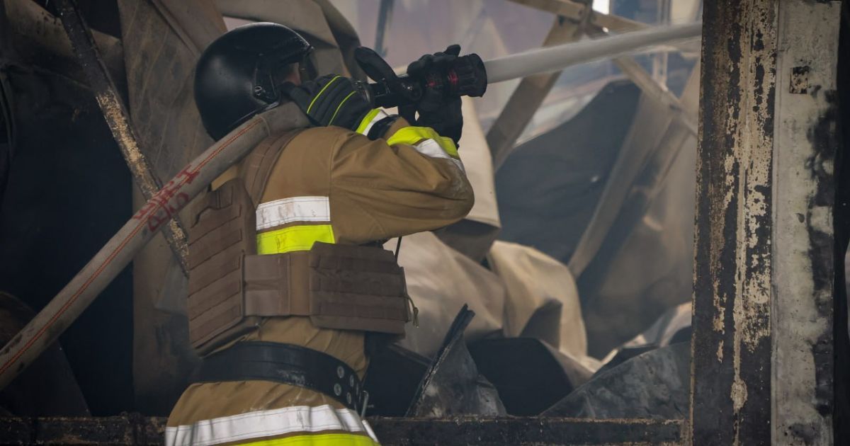 Враг попал баллистикой в николаевское частное предприятие/Иллюстративное фото