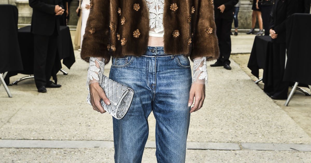Диана Крюгер на показе Valentino в Париже