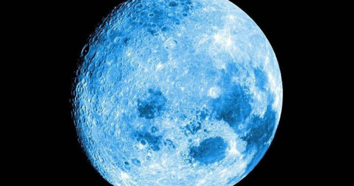 Топ-7 позитивных новостей: вышиванка первой леди, порно для женщин и Голубая Луна