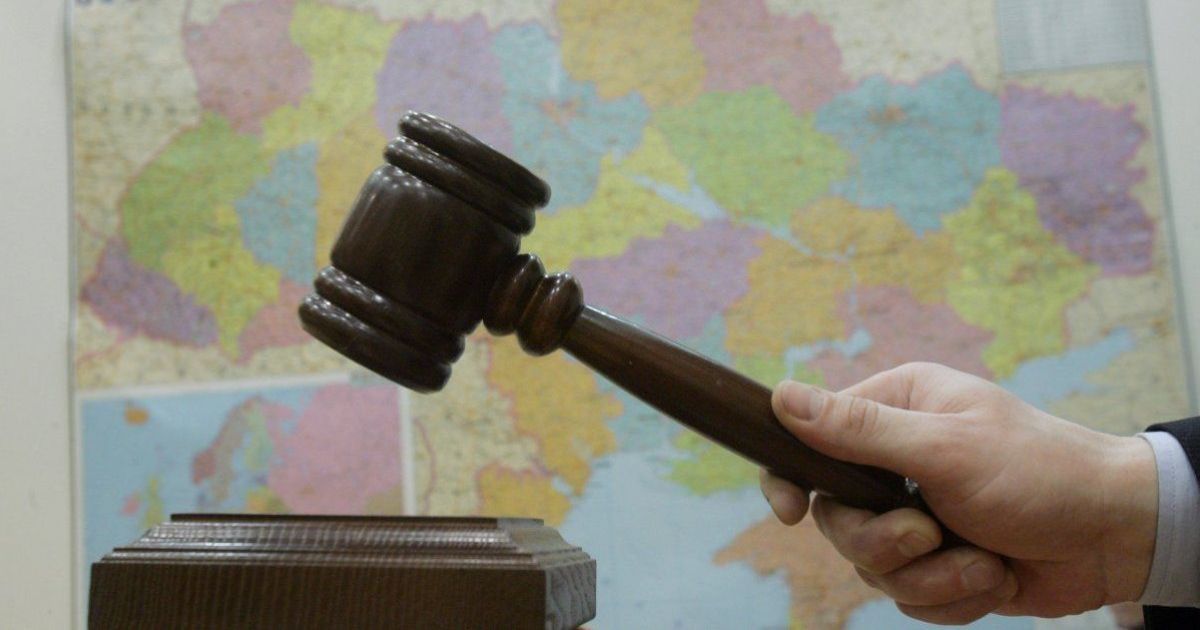 Виновник смертельного ДТП на Осокорках, который сбил двух девочек, сядет на 8 лет