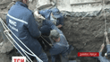 У Дніпропетровську двох людей засипало землею