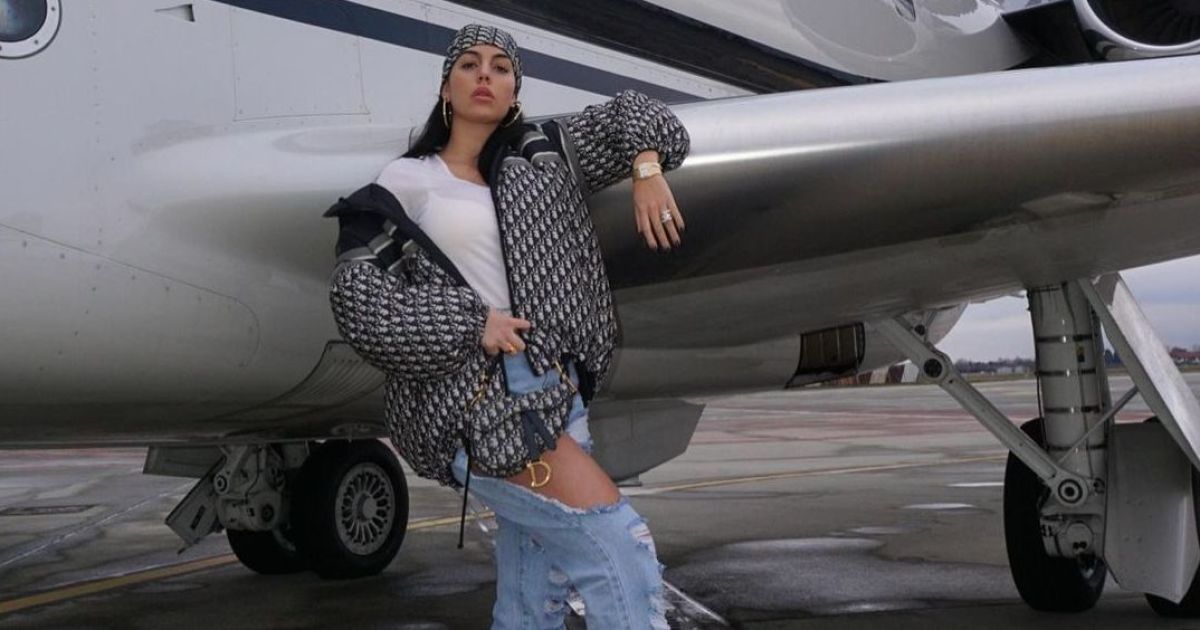 instagram.com/georginagio