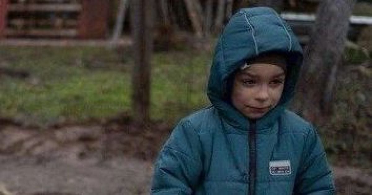 "Пожалуйста, будь живой": Елена Зеленская показала щемящее видео с мальчиком, мама которого погибла во время оккупации в Буче