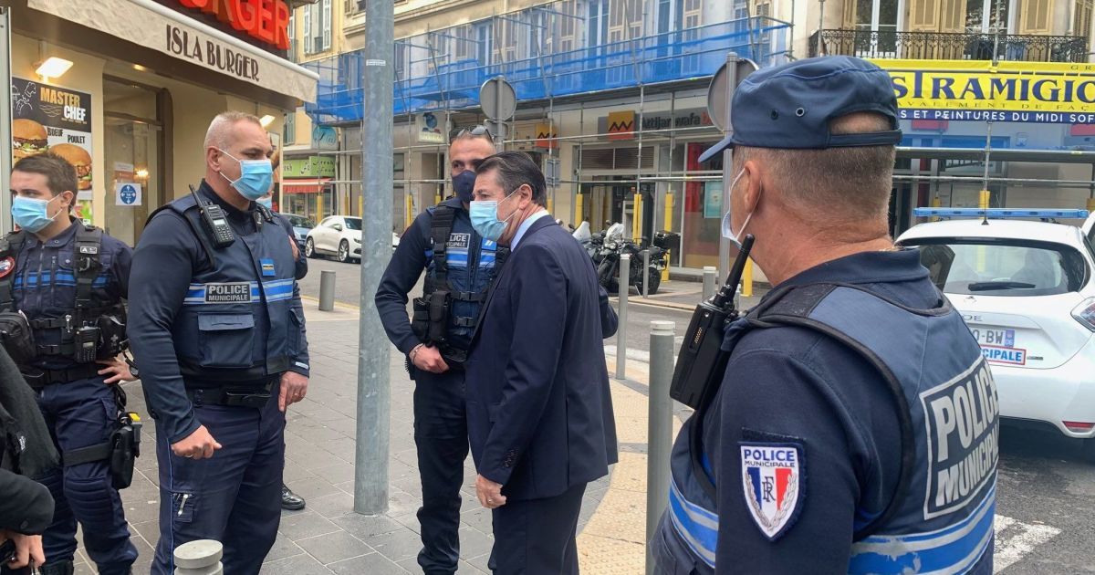 Різанина в базиліці та напад на поліцейських: ЄС шокований терористичними нападами у Франції