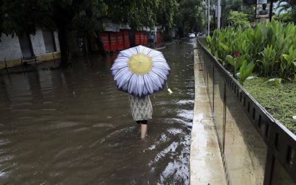 Китайскую провинцию Шаньси охватили сильные паводки: эвакуировали 120 тысяч человек